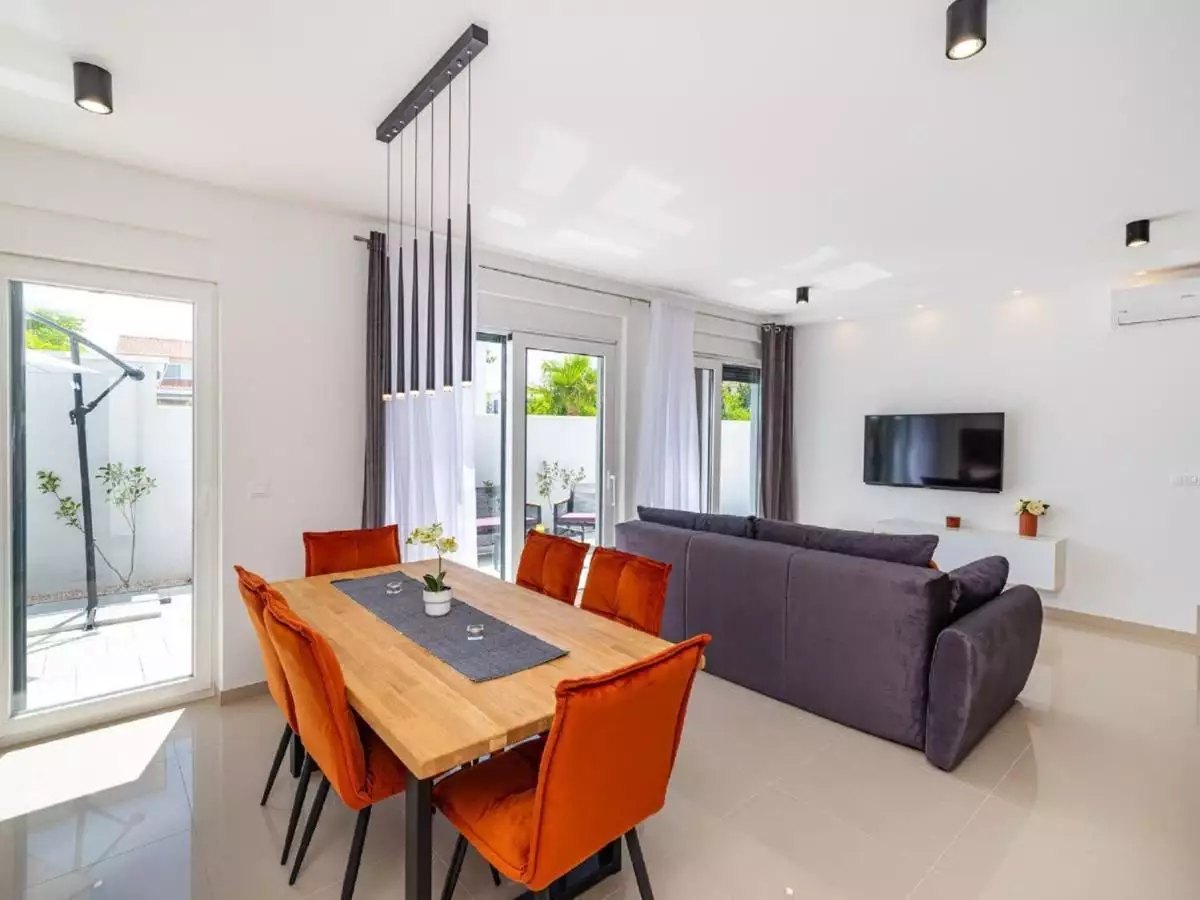 Villa 171m² in Croatia, Zaton. Priced at 665000€ rent photo-9