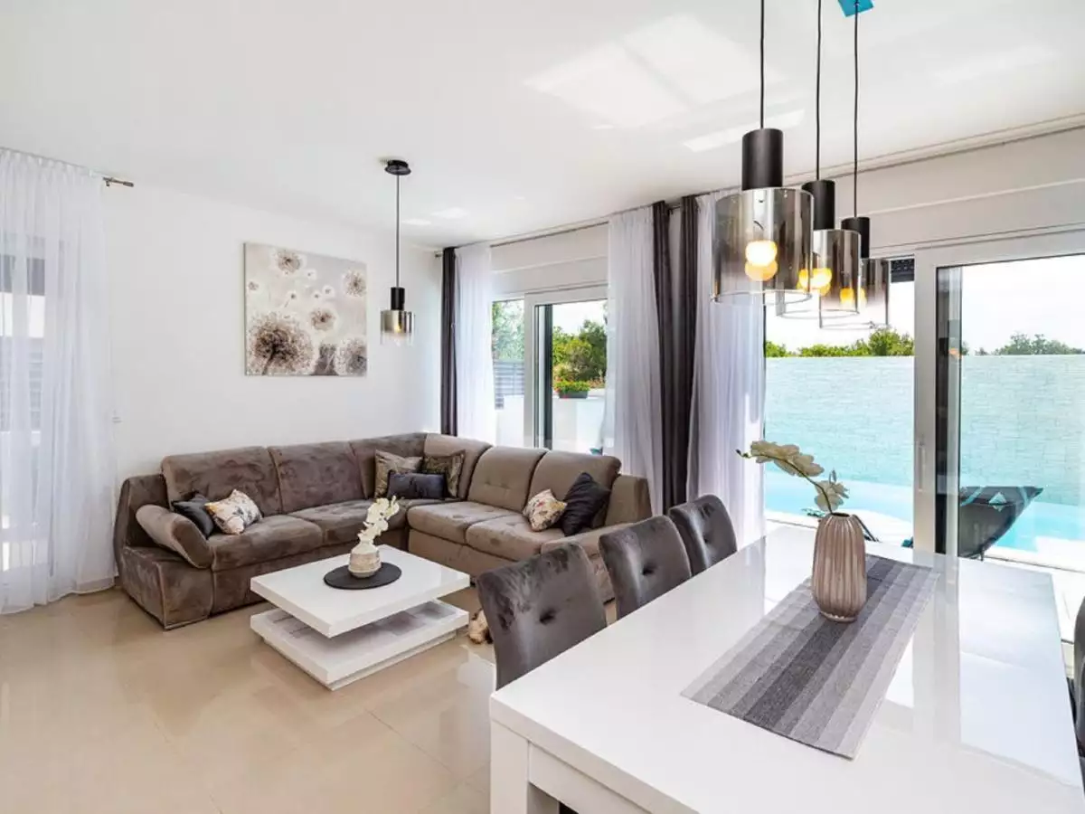 Villa 171m² in Croatia, Zaton. Priced at 665000€ rent photo-12