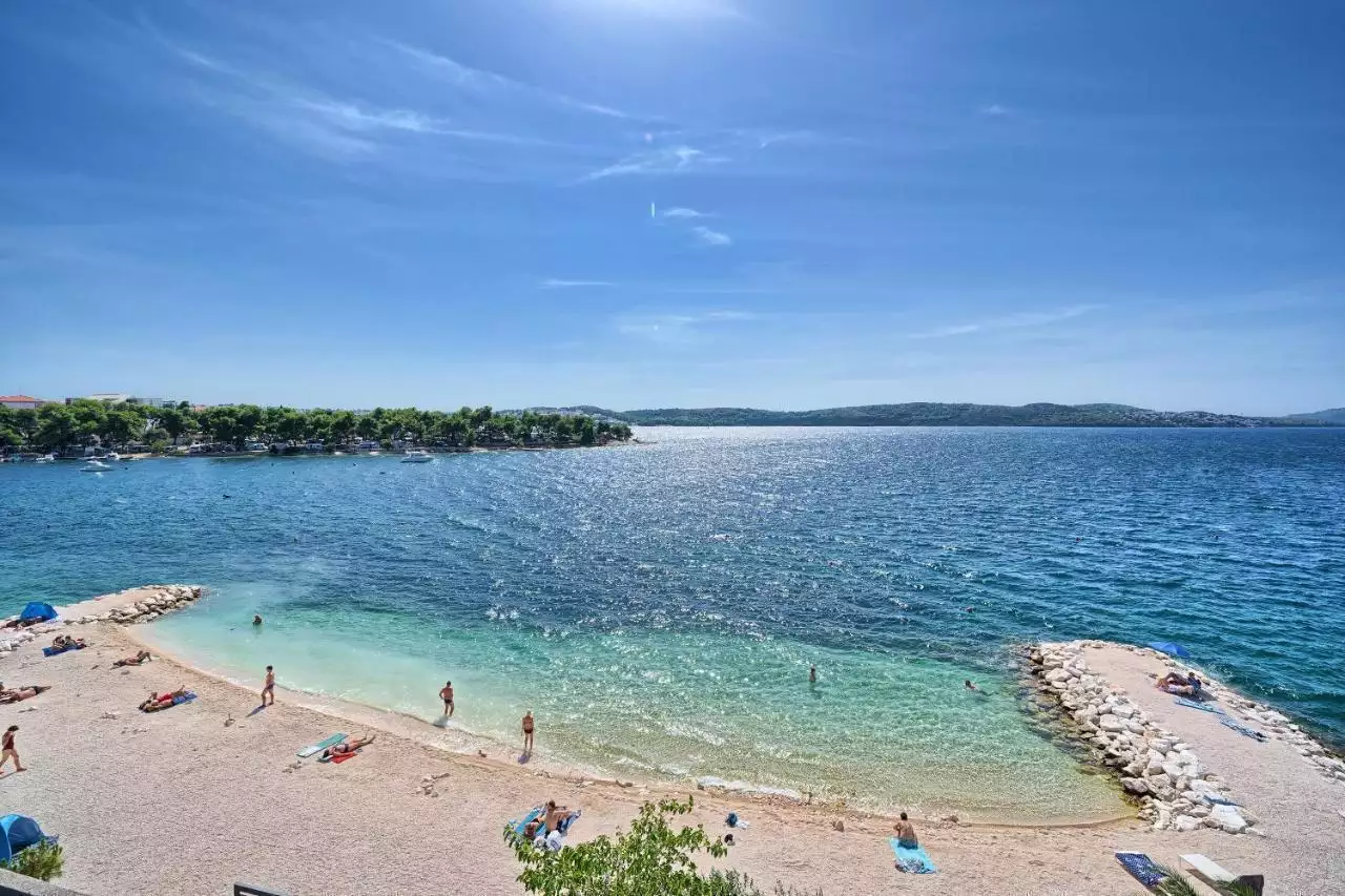 Villa 300m² in Croatia, Ciovo. Priced at 1900000€ rent photo-6