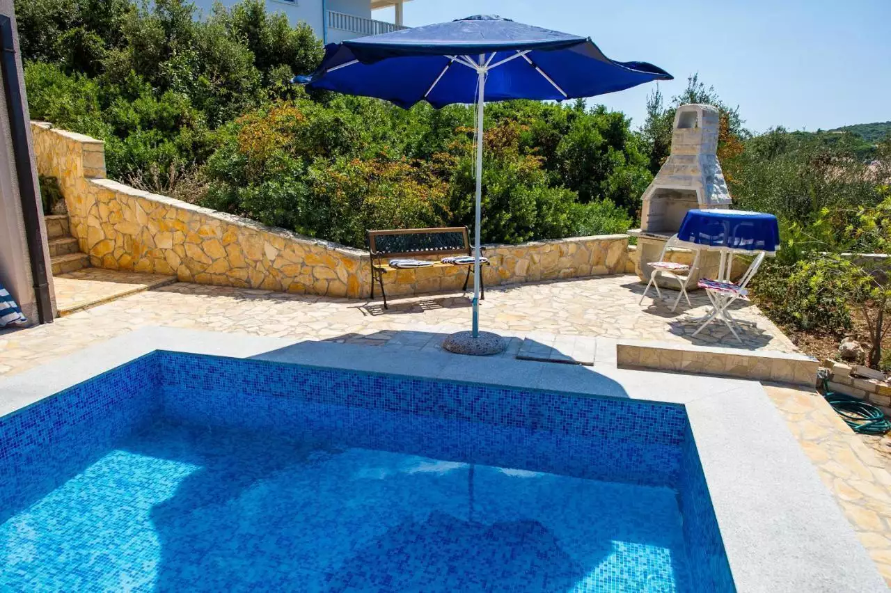 Villa 440m² in Croatia, Rogoznica. Priced at 1350000€ rent photo-5