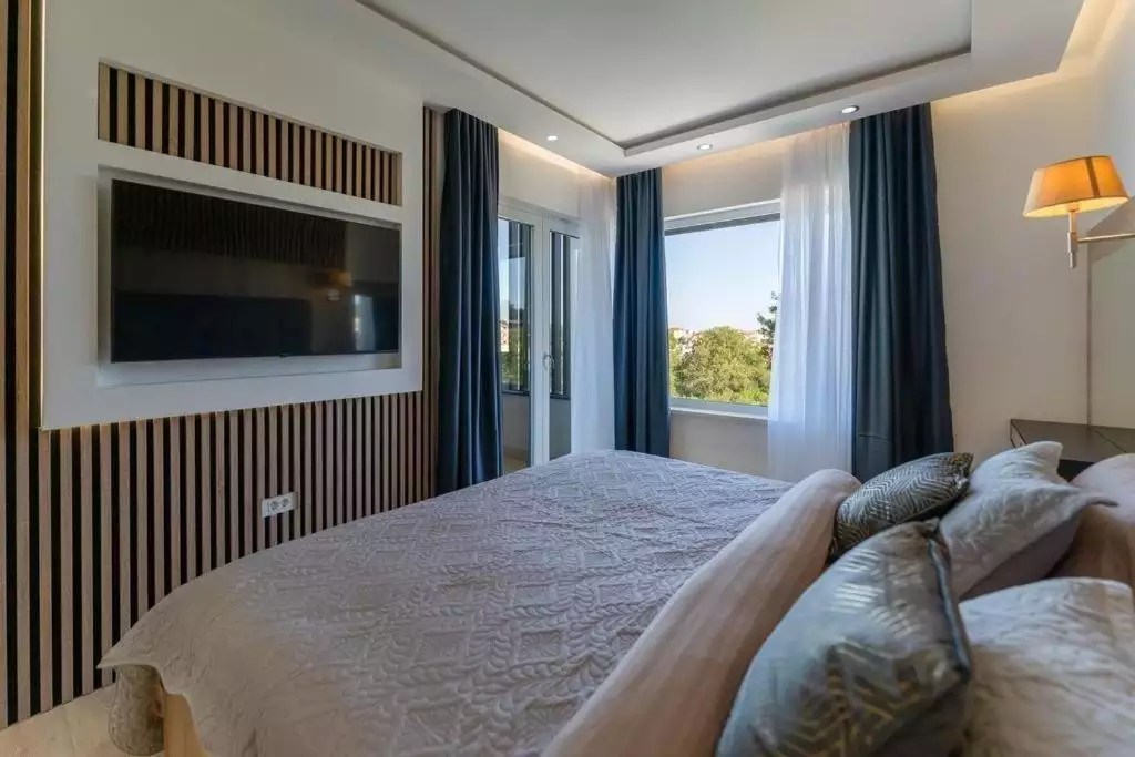 Villa 175m² in Croatia, Medulin. Priced at 950000€ rent photo-20