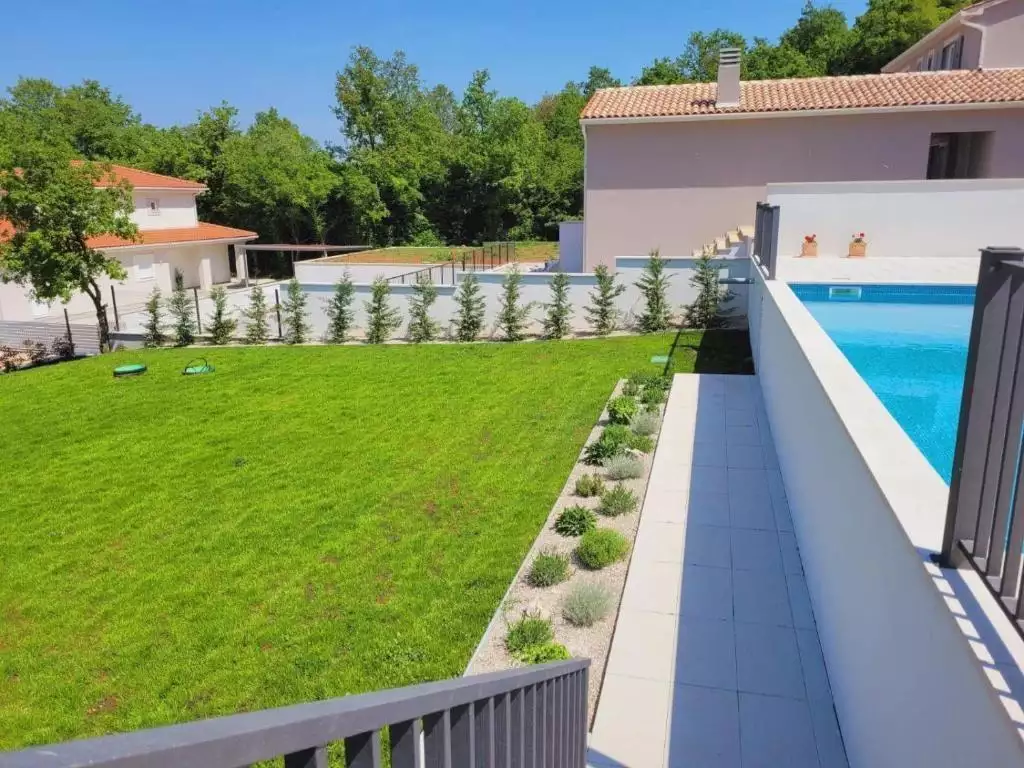 Villa 249m² in Croatia, Labin. Priced at 626000€ rent photo-6
