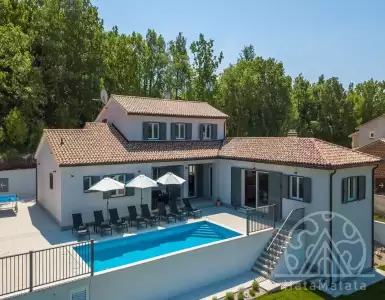 Buy in Croatia for 700000€