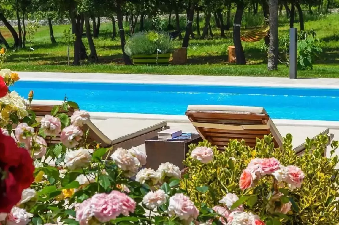Villa 224m² in Croatia, Rovinj. Priced at 2450000€ rent photo-2