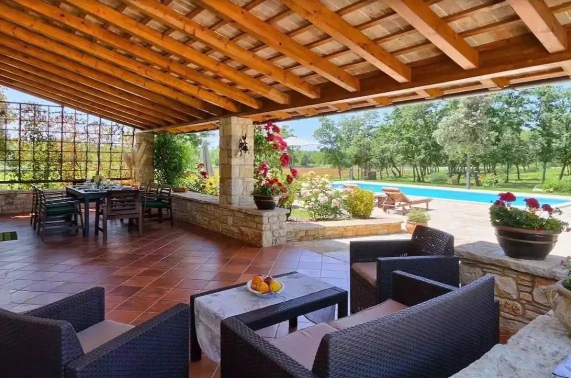 Villa 224m² in Croatia, Rovinj. Priced at 2450000€ rent photo-8