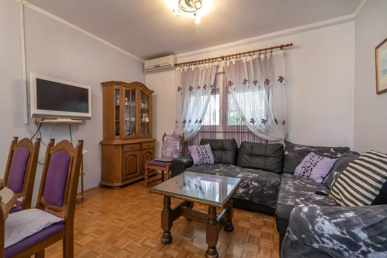 Hotels 490m² in Croatia, Ciovo. Priced at 795000€ rent photo-18