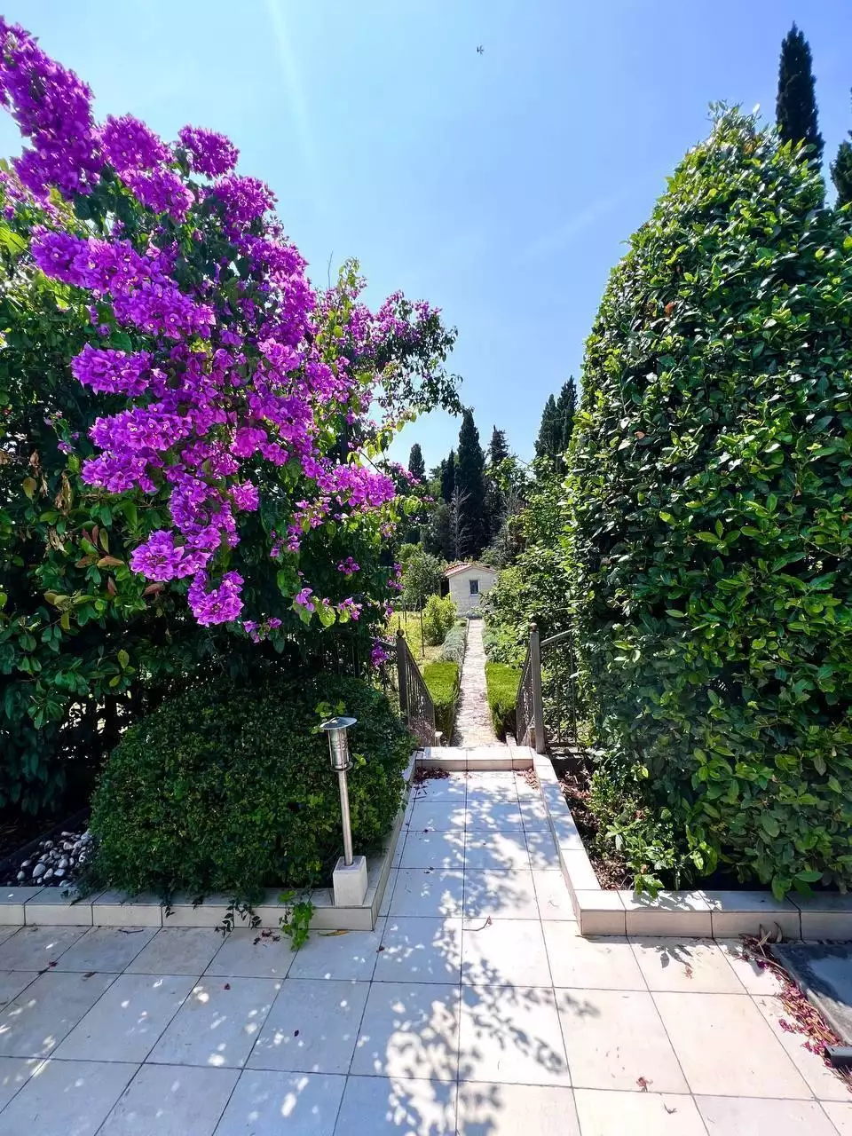 Villa 300m² in Croatia, Kastela. Priced at 1000000€ rent photo-12