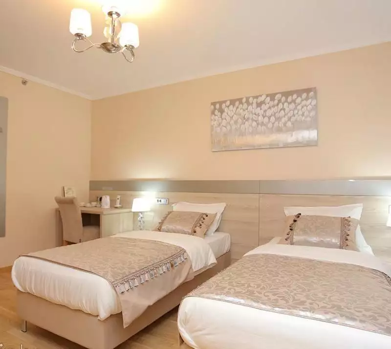 Hotels 950m² in Croatia, Kastela. Priced at 3350000€ rent photo-4
