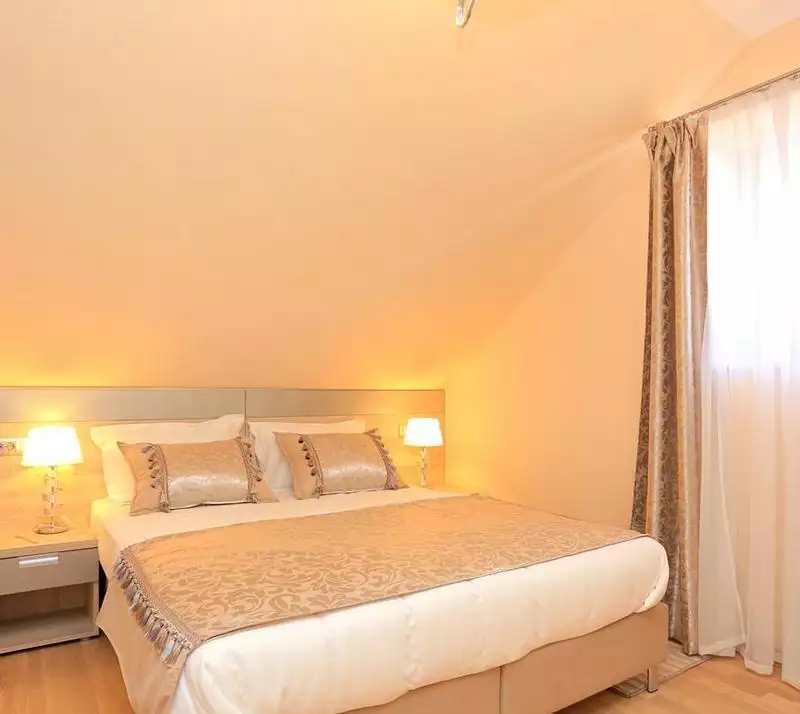 Hotels 950m² in Croatia, Kastela. Priced at 3350000€ rent photo-6