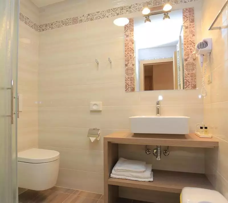 Hotels 950m² in Croatia, Kastela. Priced at 3350000€ rent photo-12
