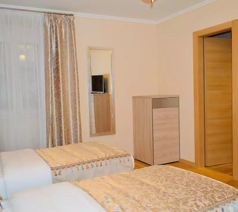 Hotels 950m² in Croatia, Kastela. Priced at 3350000€ rent photo-16