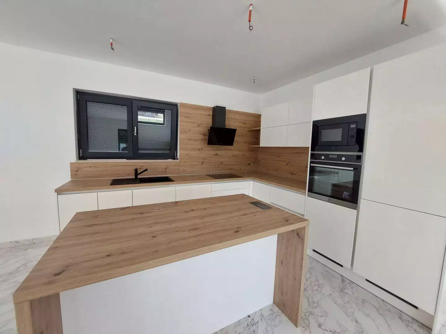 Villa 195m² in Croatia, Labin. Priced at 650000€ rent photo-5