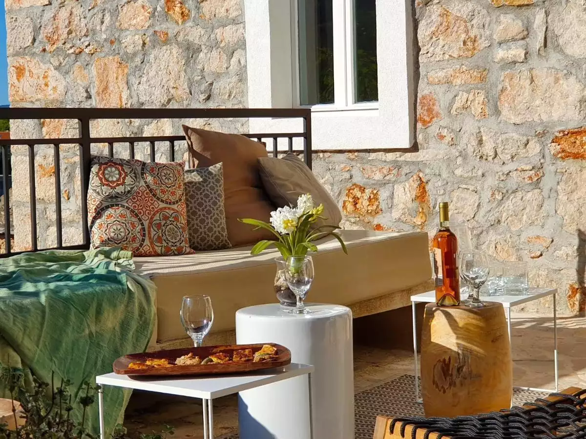Villa 255m² in Croatia, Hvar. Priced at 1380000€ rent photo-8