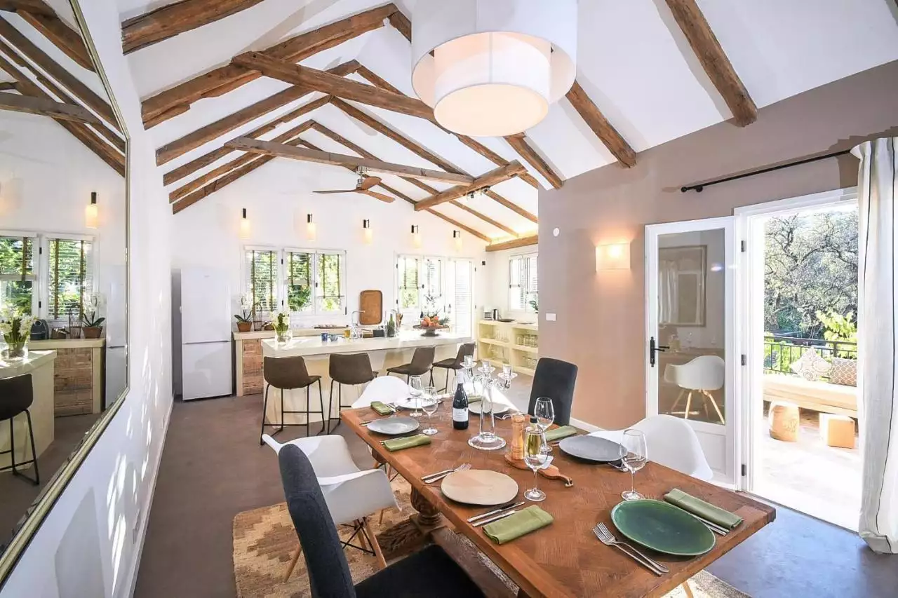 Villa 255m² in Croatia, Hvar. Priced at 1380000€ rent photo-10
