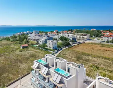 Buy in Croatia for 696150€