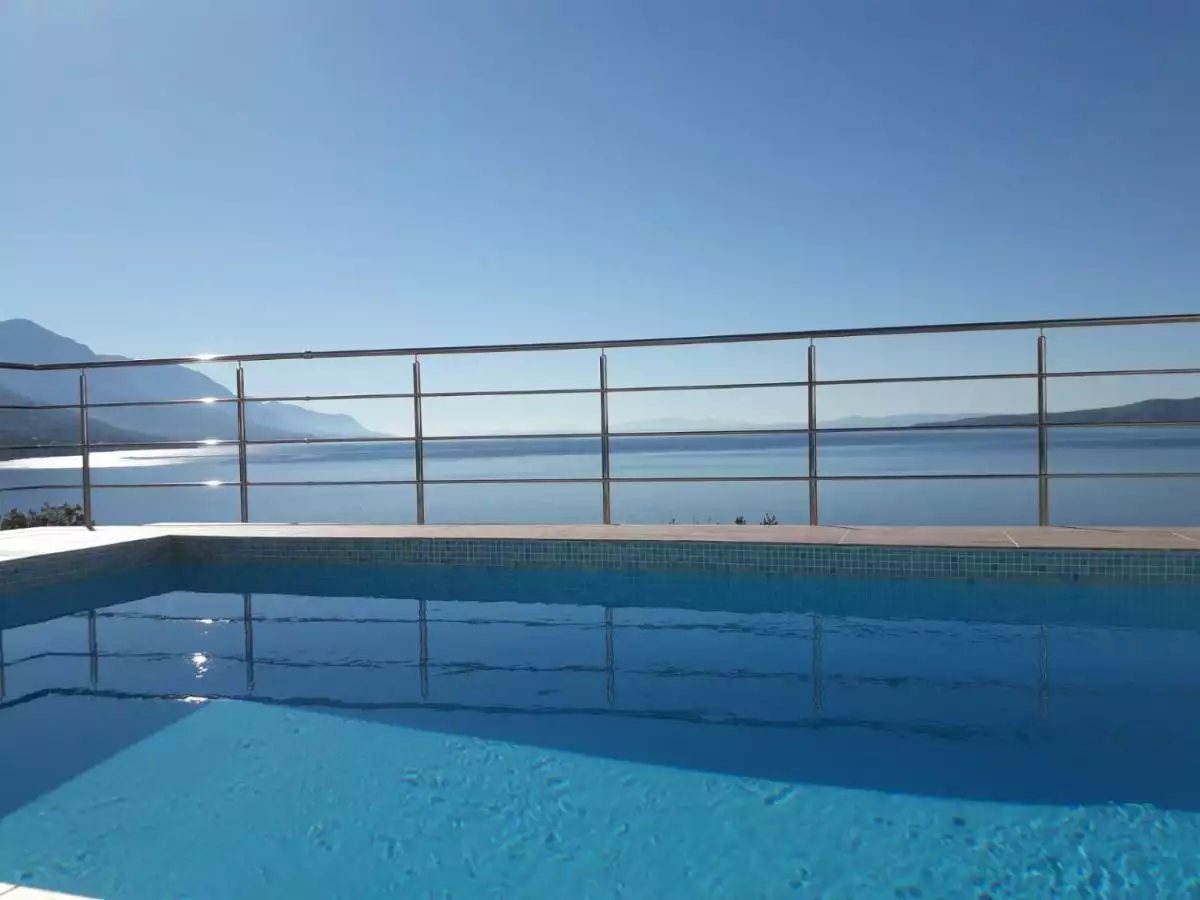 Villa 230m² in Croatia, Omis. Priced at 1250000€ rent photo-6