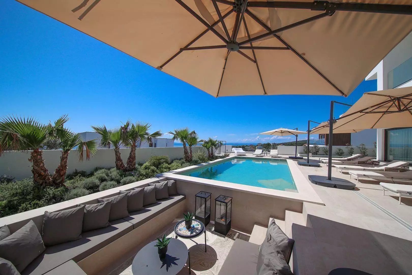 Villa 302m² in Croatia, Novalja. Priced at 1470000€ rent photo-7