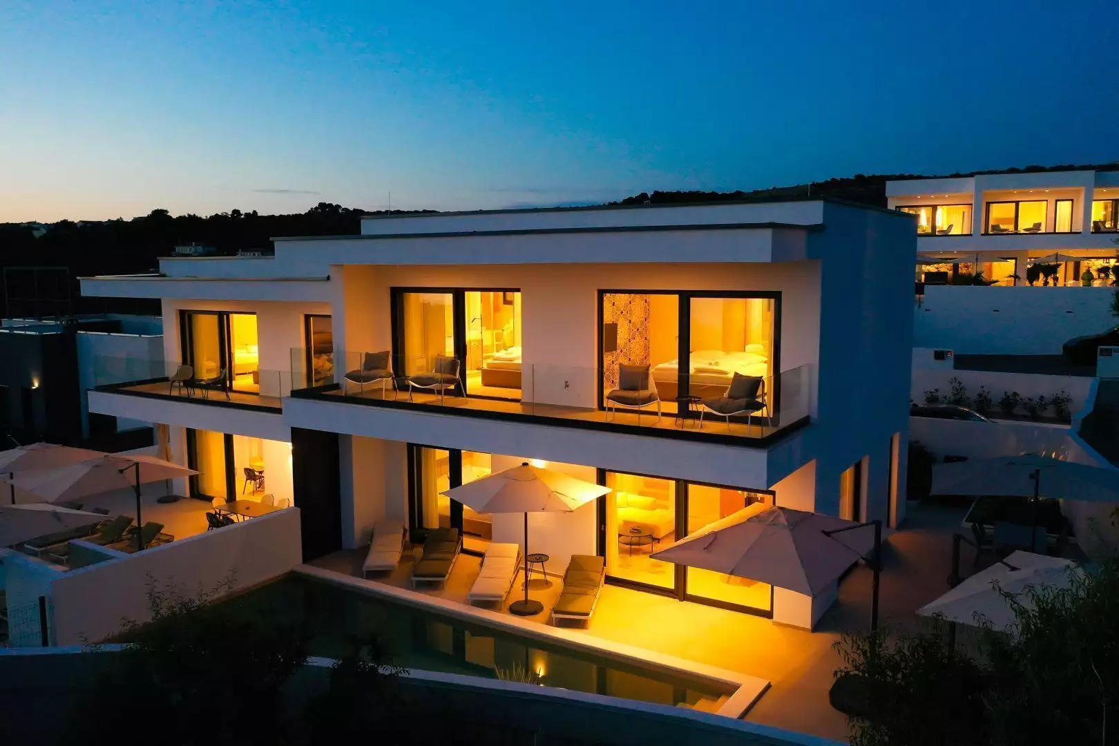 Villa 302m² in Croatia, Novalja. Priced at 1470000€ rent photo-8