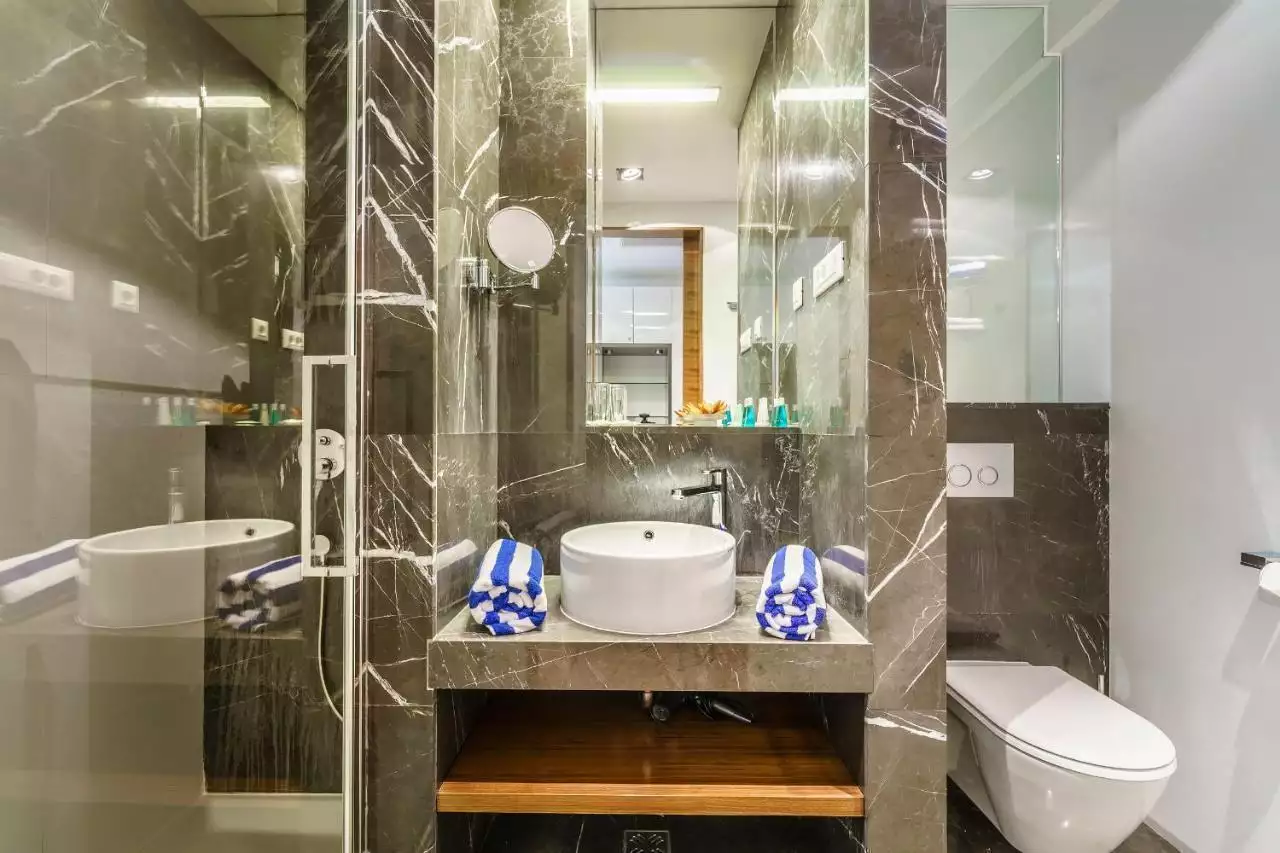 Hotels 494m² in Croatia, Split. Priced at 2600000€ rent photo-17