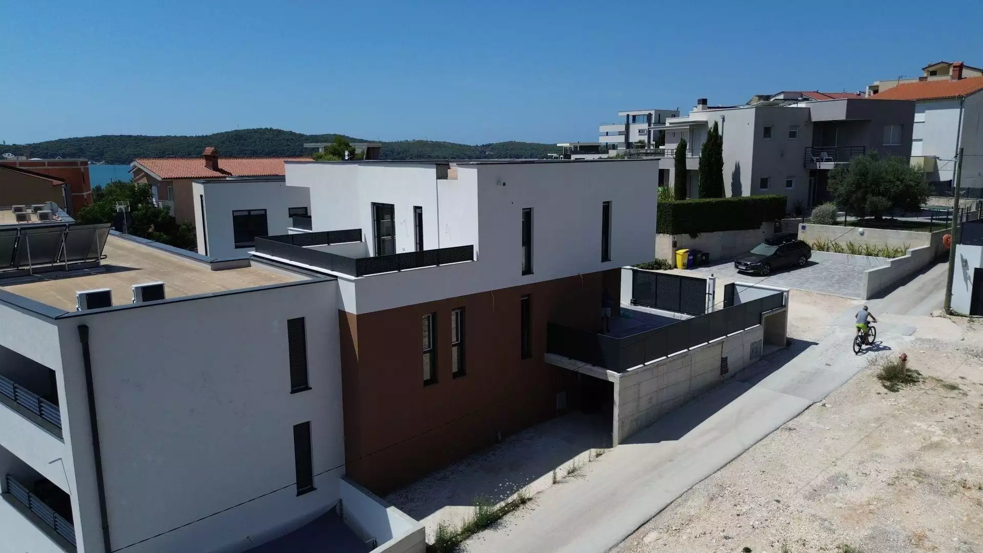 Villa 300m² in Croatia, Medulin. Priced at 750000€ rent photo-6