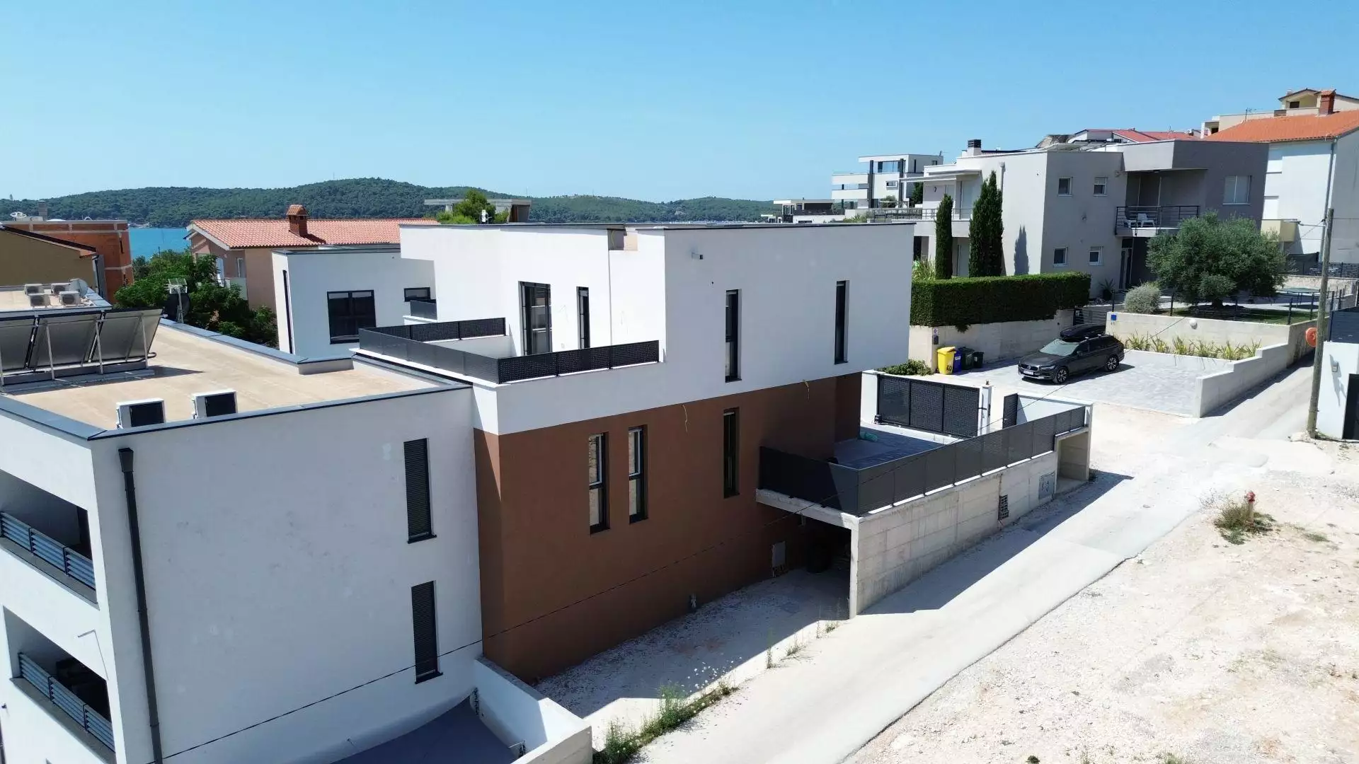 Villa 300m² in Croatia, Medulin. Priced at 750000€ rent photo-7