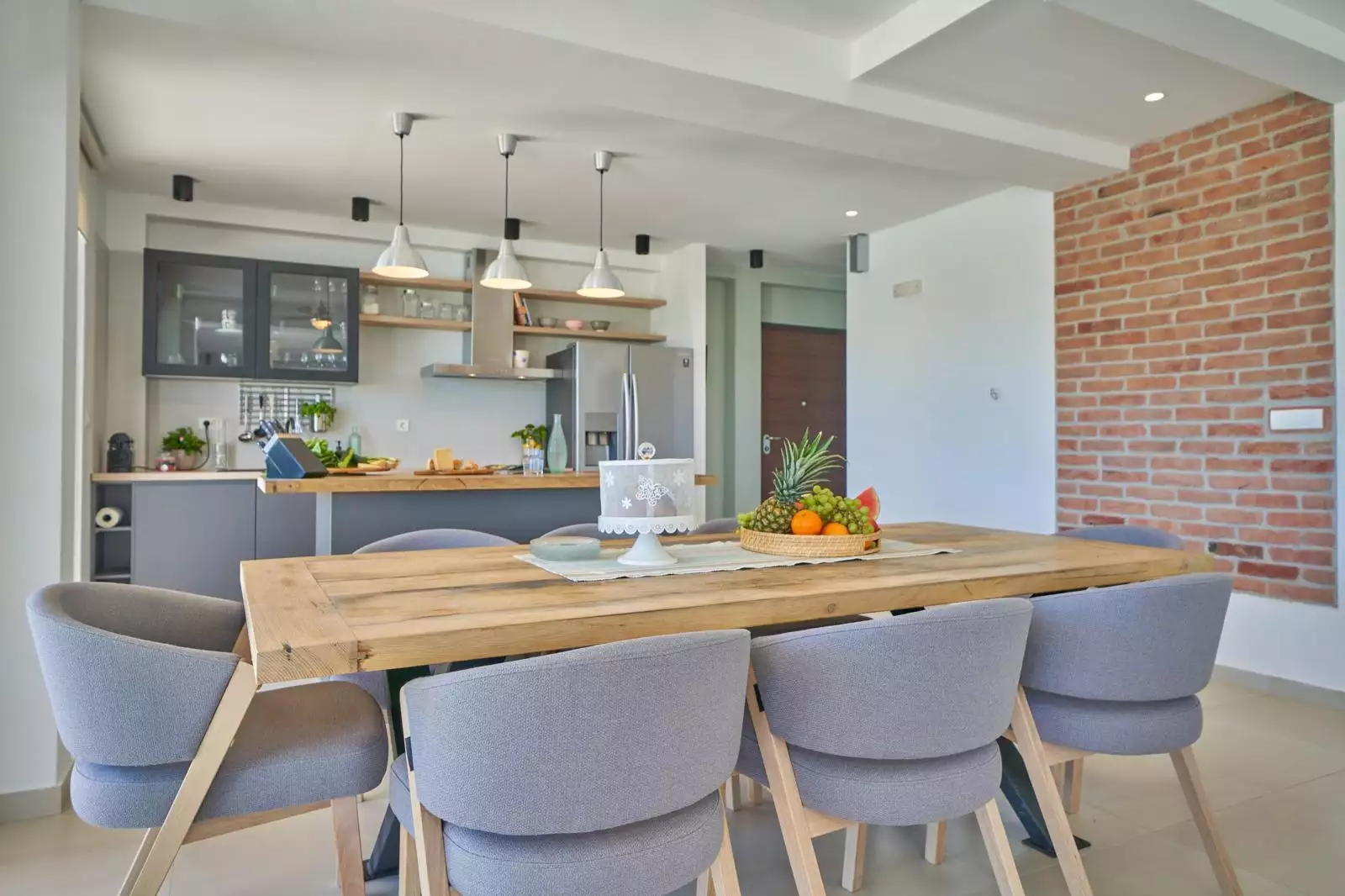 Villa 180m² in Croatia, Kastela. Priced at 1100000€ rent photo-3