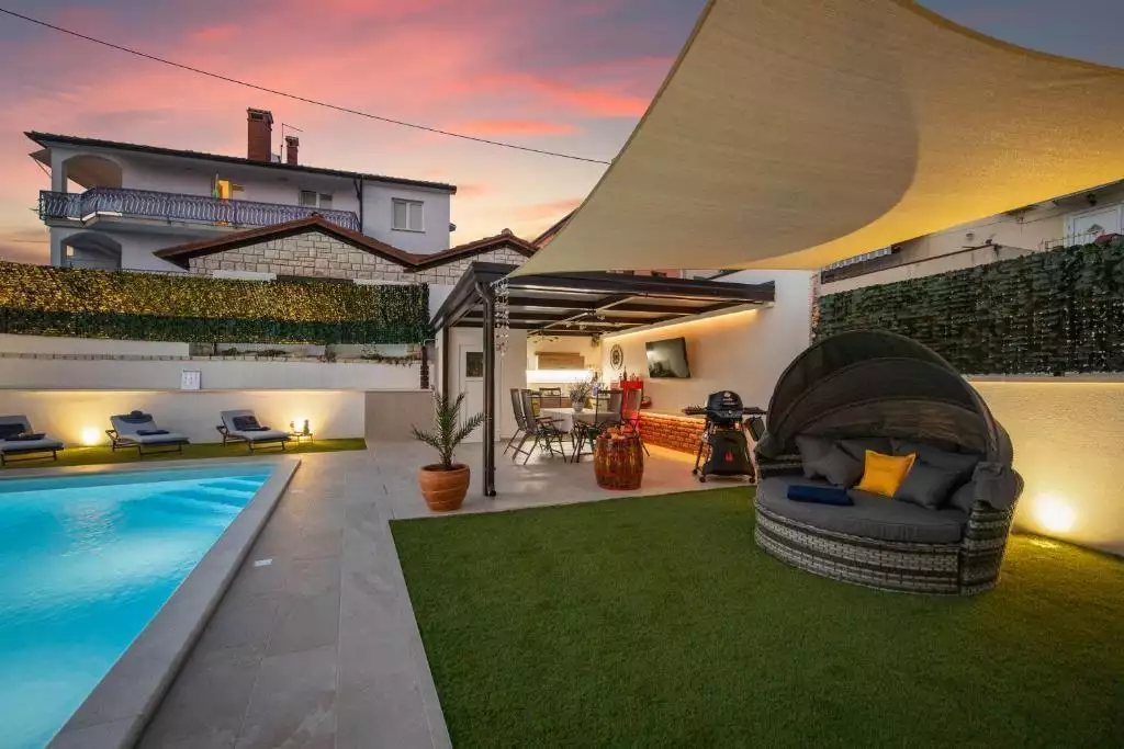 Villa 140m² in Croatia, Rovinj. Priced at 1545000€ rent photo-9