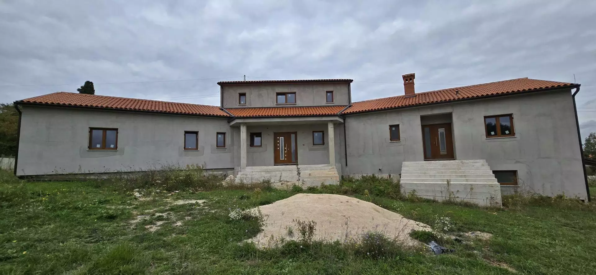 Villa 550m² in Croatia, Rovinj. Priced at 740000€ rent photo-9
