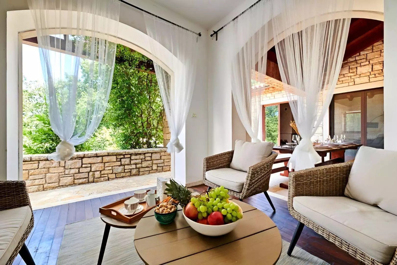 Villa 250m² in Croatia, Buje. Priced at 820000€ rent photo-12