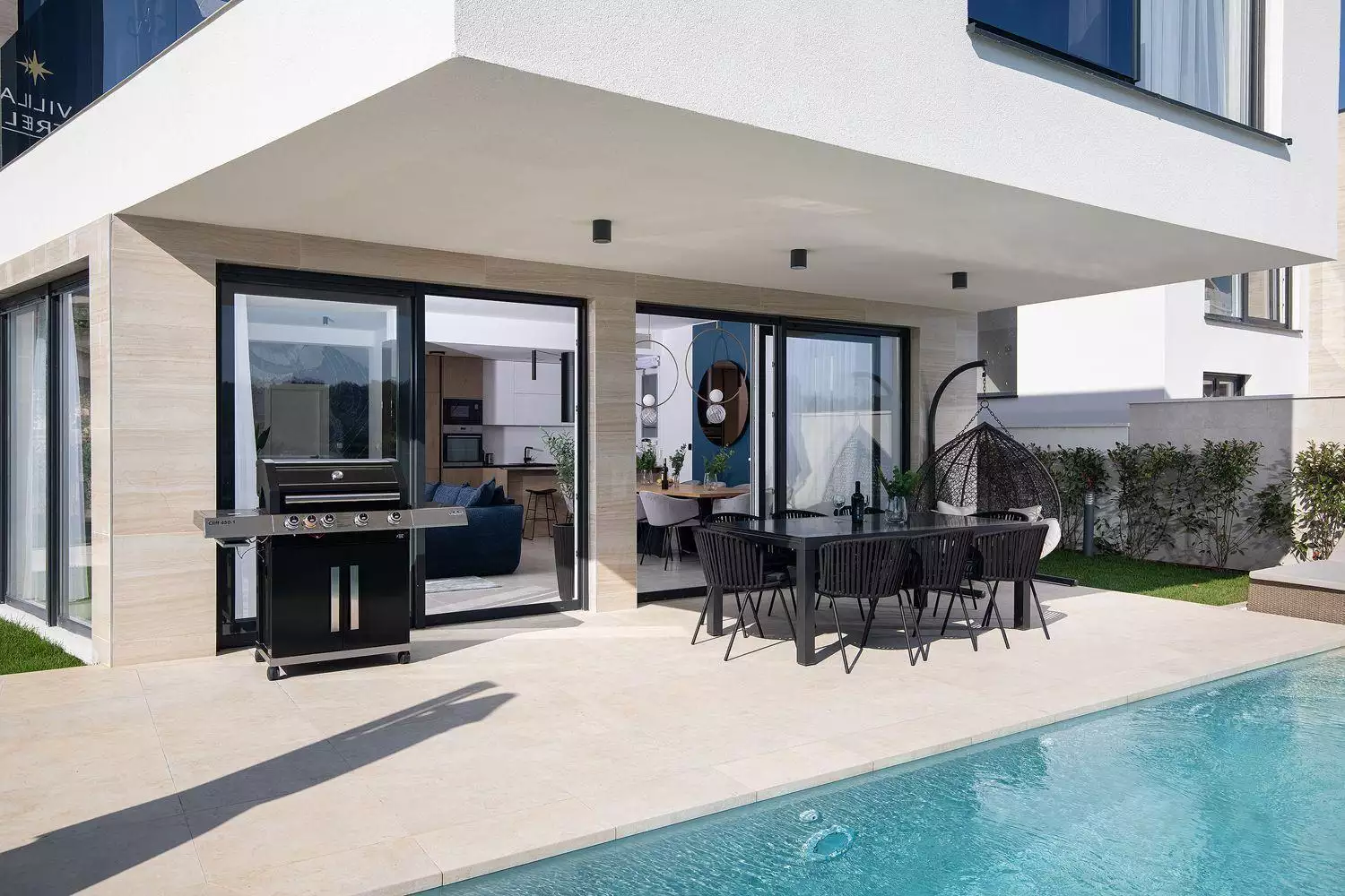 Villa 340m² in Croatia, Medulin. Priced at 2700000€ rent photo-4