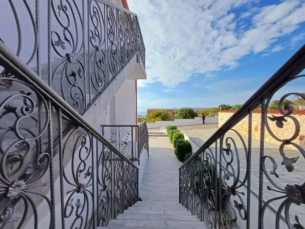 Villa 240m² in Croatia, Primosten. Priced at 750000€ rent photo-4