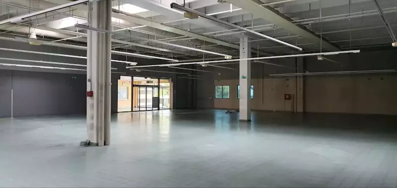 Building 1048m² in Slovenia, Domzale. Priced at 1400000€ rent photo-2