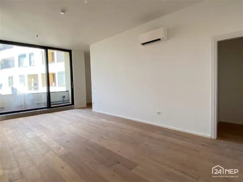 Flat 75m² in Slovenia, Koper. Priced at 360000€ rent photo-12