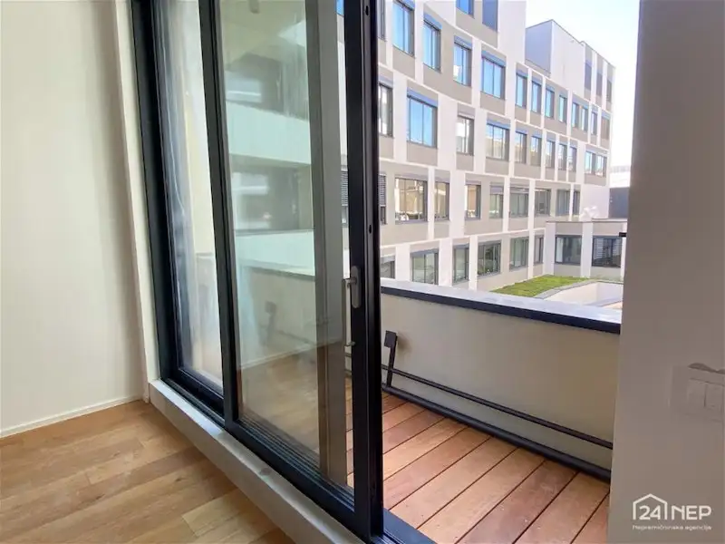 Flat 75m² in Slovenia, Koper. Priced at 360000€ rent photo-14