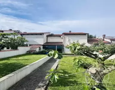 Buy in Slovenia for 680000€