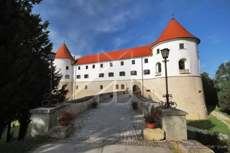 Hotels 1m² in Slovenia, Brezice. Priced at 10000000€ rent photo-3