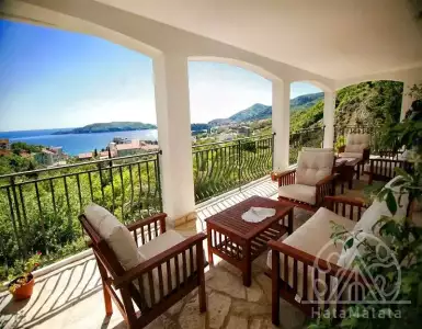 Buy in Montenegro for 680000€