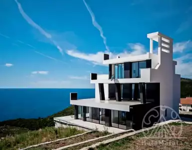 Buy in Montenegro for 2500000€