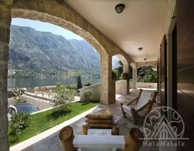 Buy in Montenegro for 3300000€