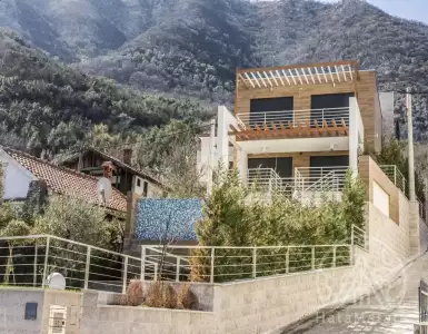 Buy in Montenegro for 1480000€