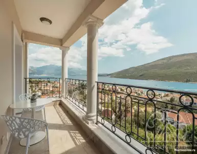 Buy in Montenegro for 880000€