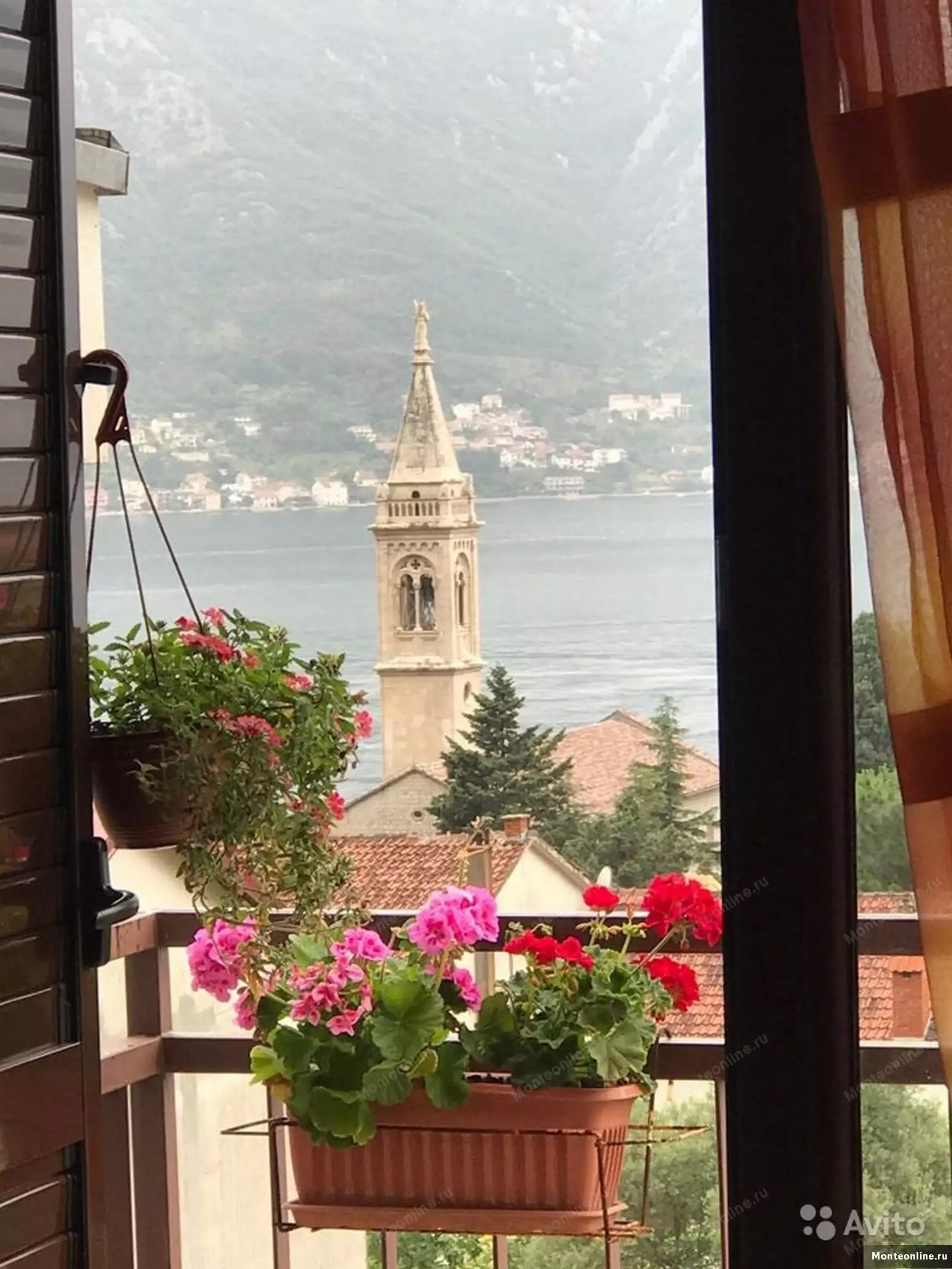 Flat 63m² in Montenegro, Dobrota. Priced at 135000€ rent photo-14