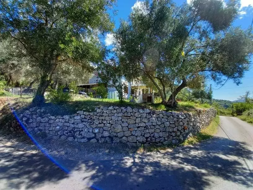 Villa 180m² in Montenegro, Tivat. Priced at 315000€ rent photo-9