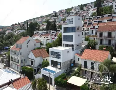 Buy in Montenegro for 750000€