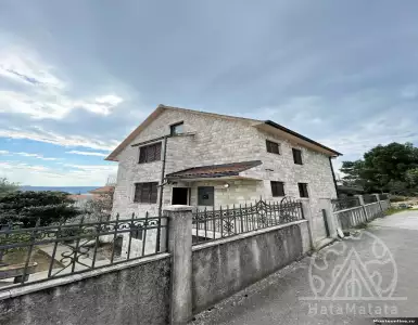 Buy in Montenegro for 400000€