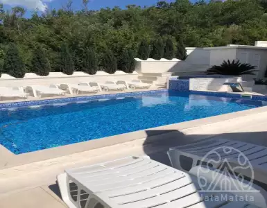 Buy in Montenegro for 700000€