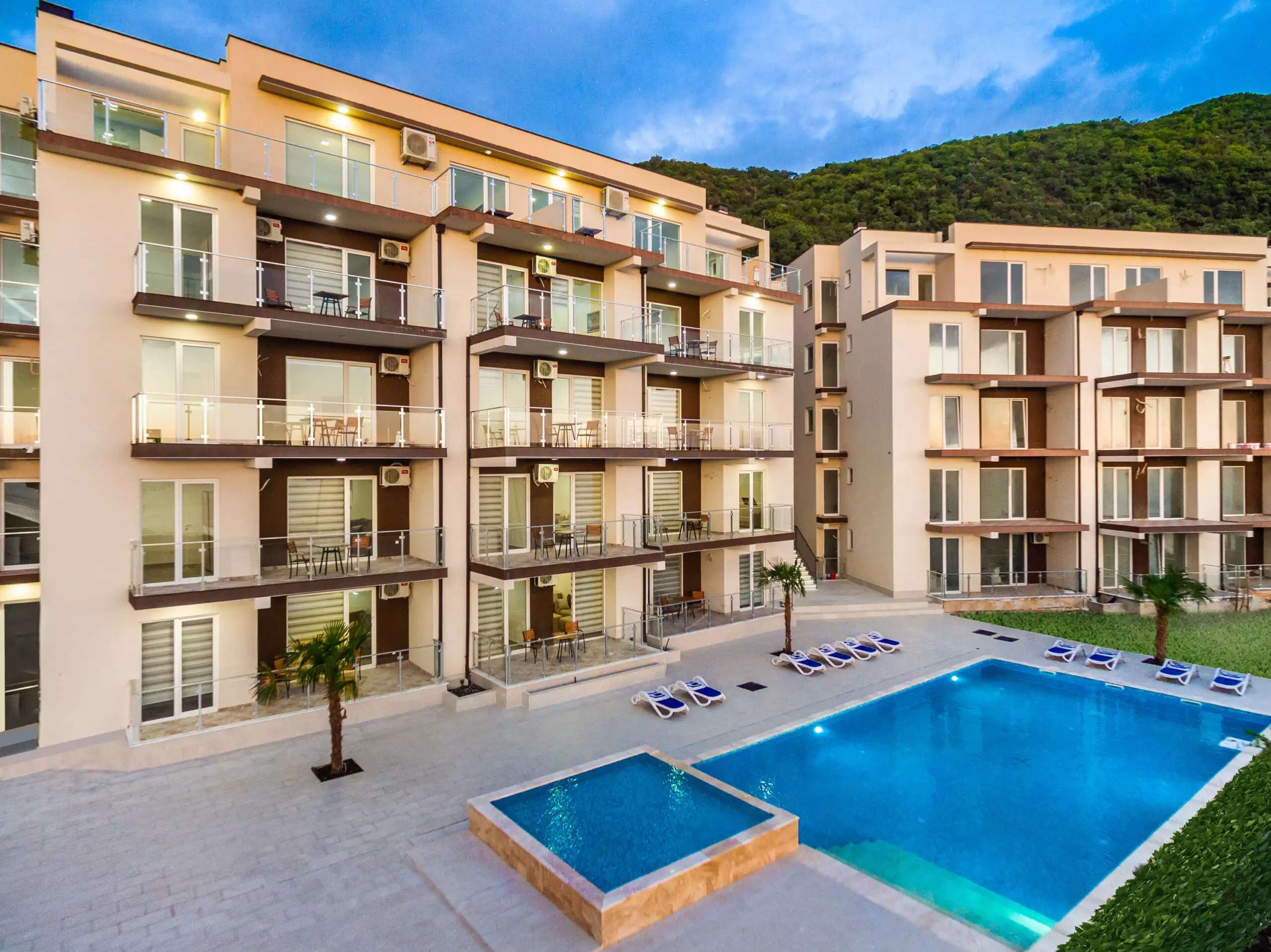 Flat 77m² in Montenegro, Budva. Priced at 139800€ rent photo-1