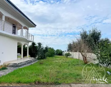 Buy in Montenegro for 450000€