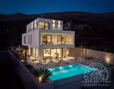 Buy in Croatia for 1800000€