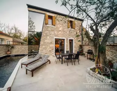 Buy in Croatia for 570000€